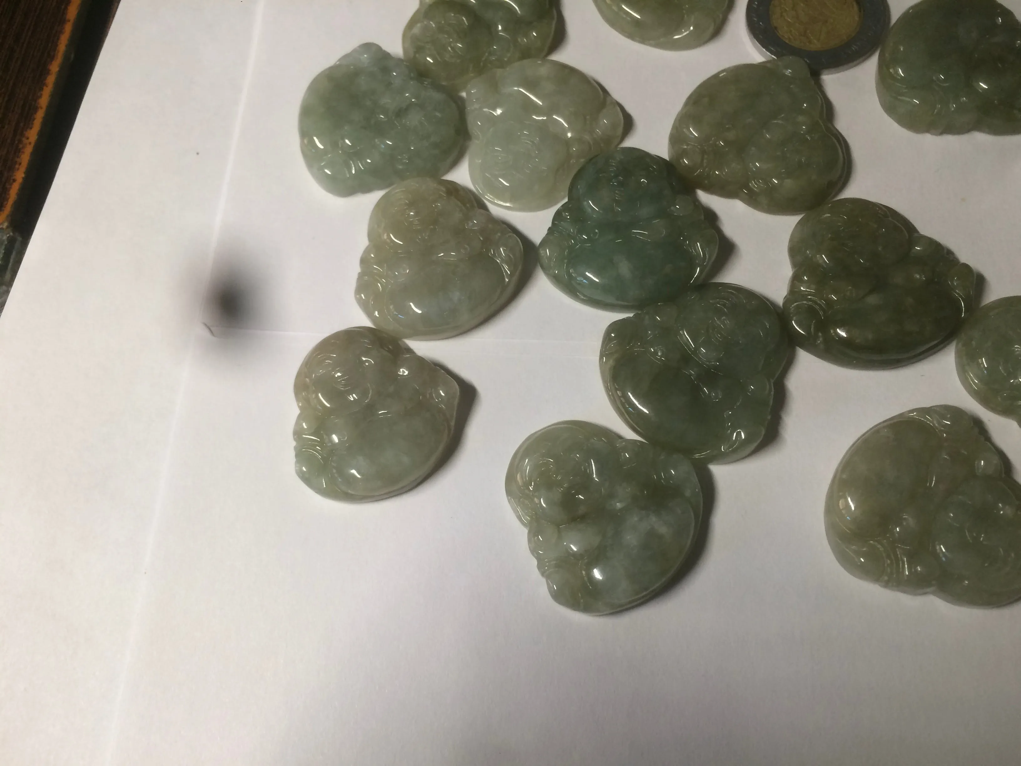 30 pieces of 100% Natural green/gray/yellow happy buddha jadeite Jade pendant group supply wholesale B200
