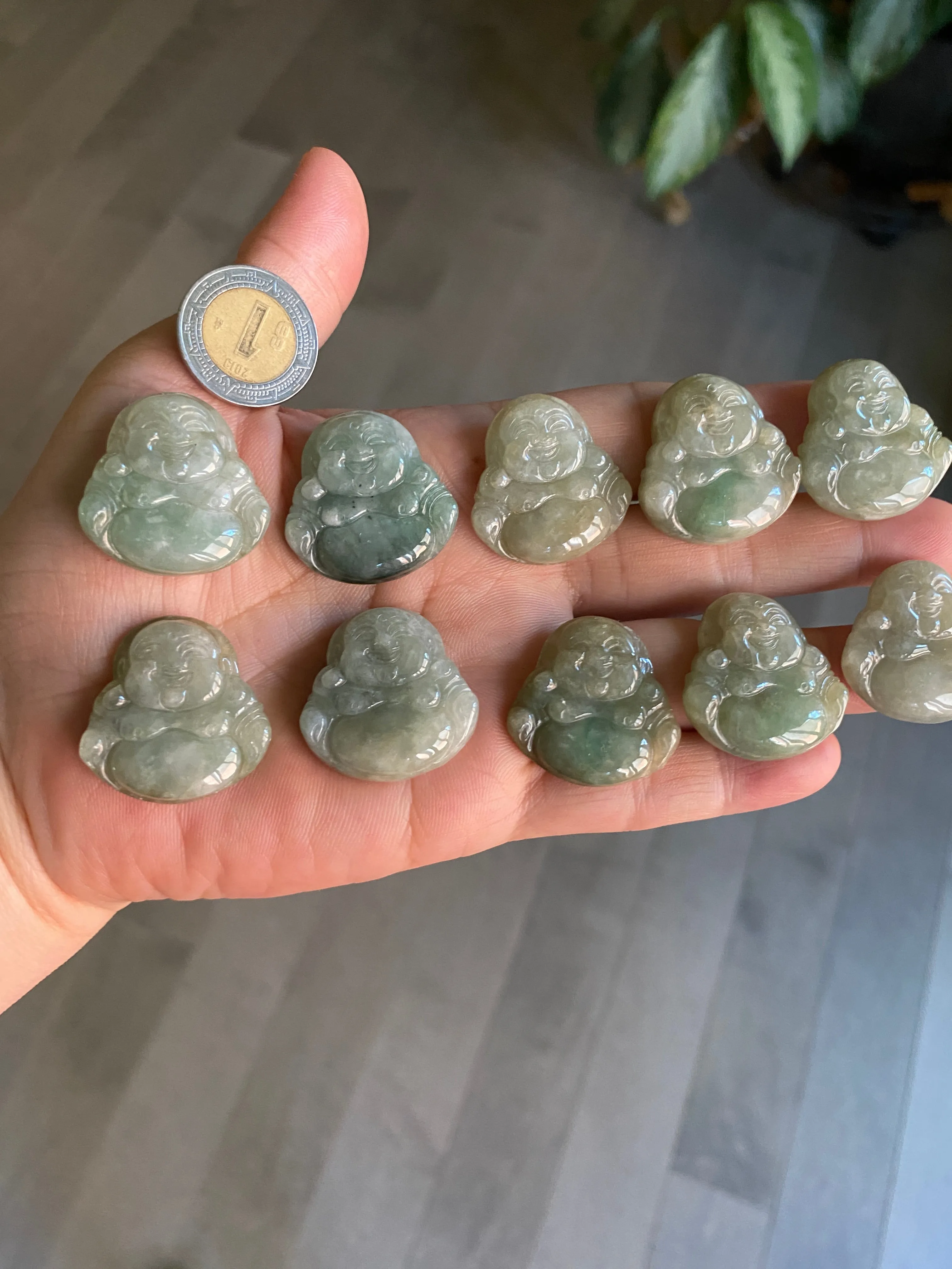 30 pieces of 100% Natural green/gray/yellow happy buddha jadeite Jade pendant group supply wholesale B200