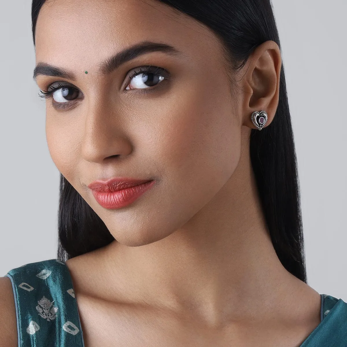 92.5 Silver Earring 136796