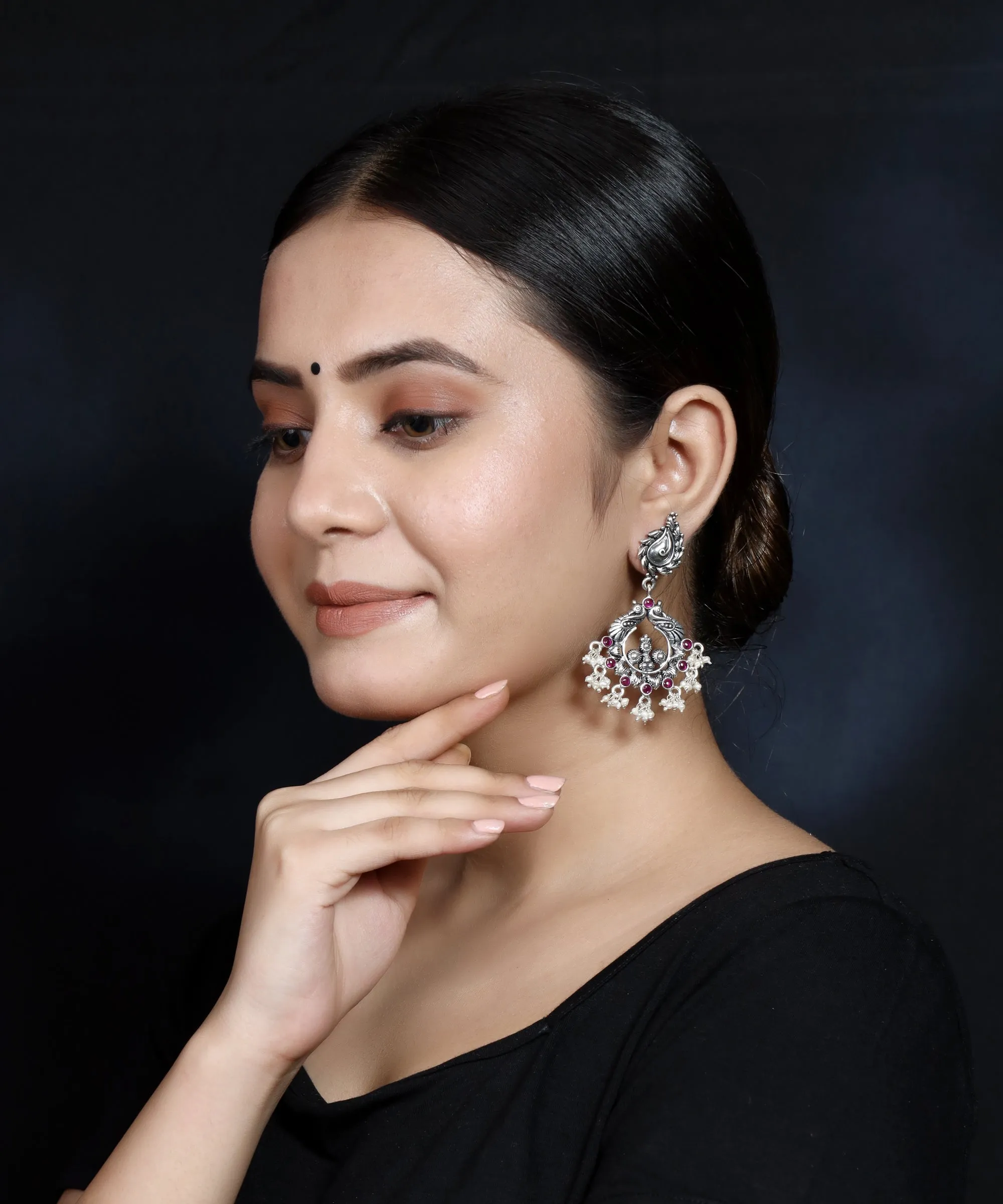 925 Silver Handmade Earring with Ruby Color and Fresh Water Pearl Hanging