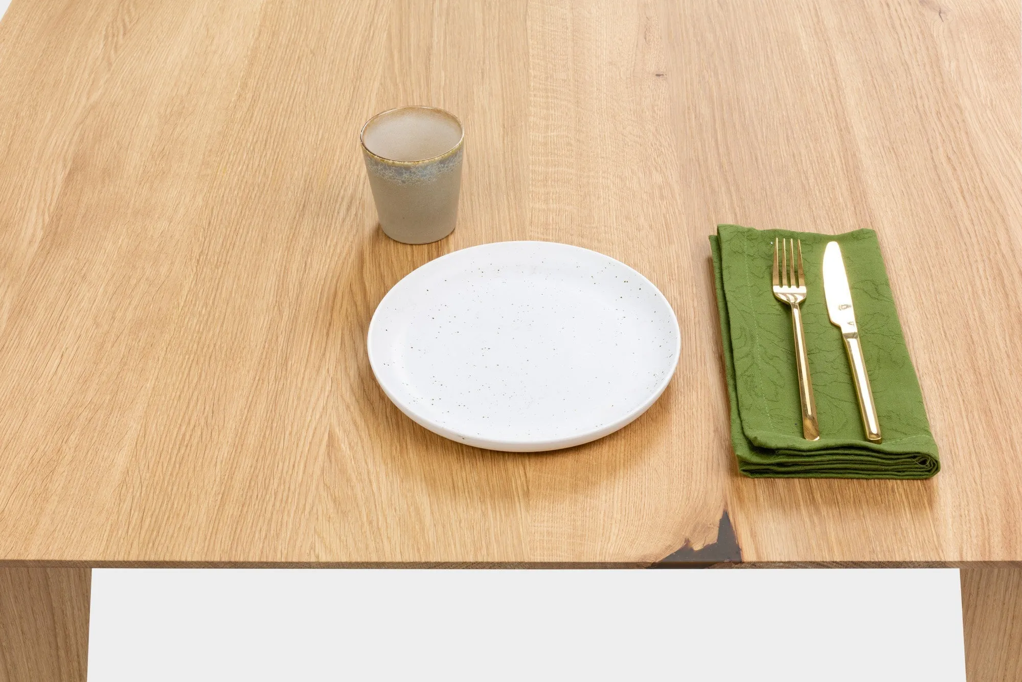 AMBER S | Walnut Dining Table