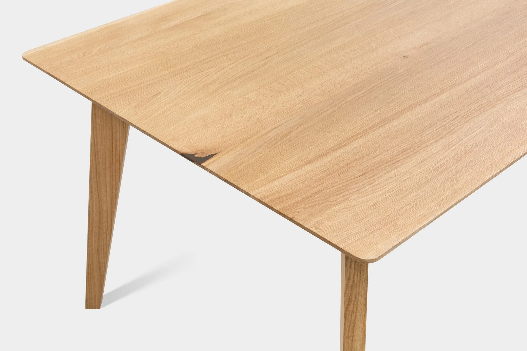 AMBER S | Walnut Dining Table