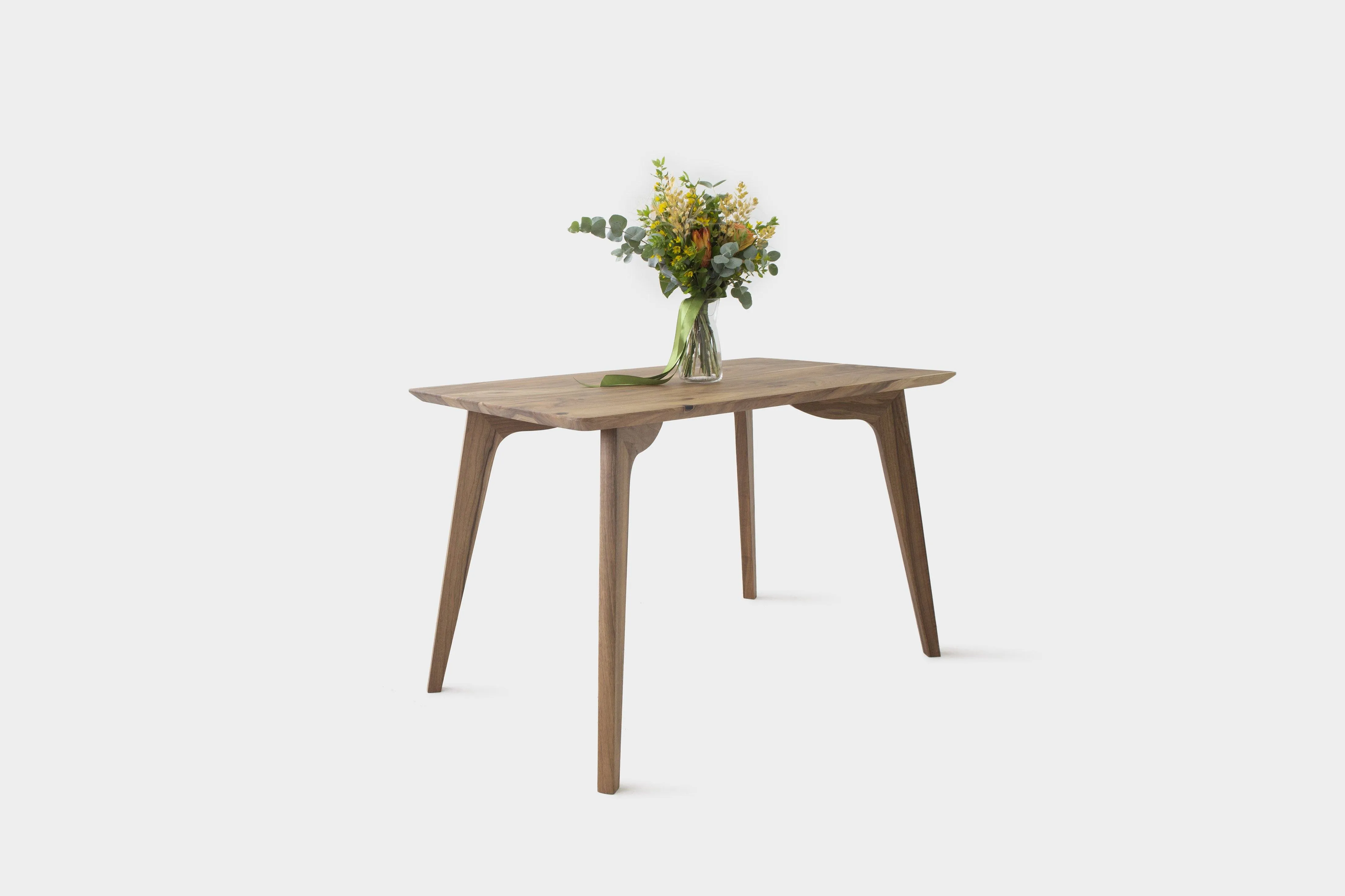 AMBER S | Walnut Dining Table