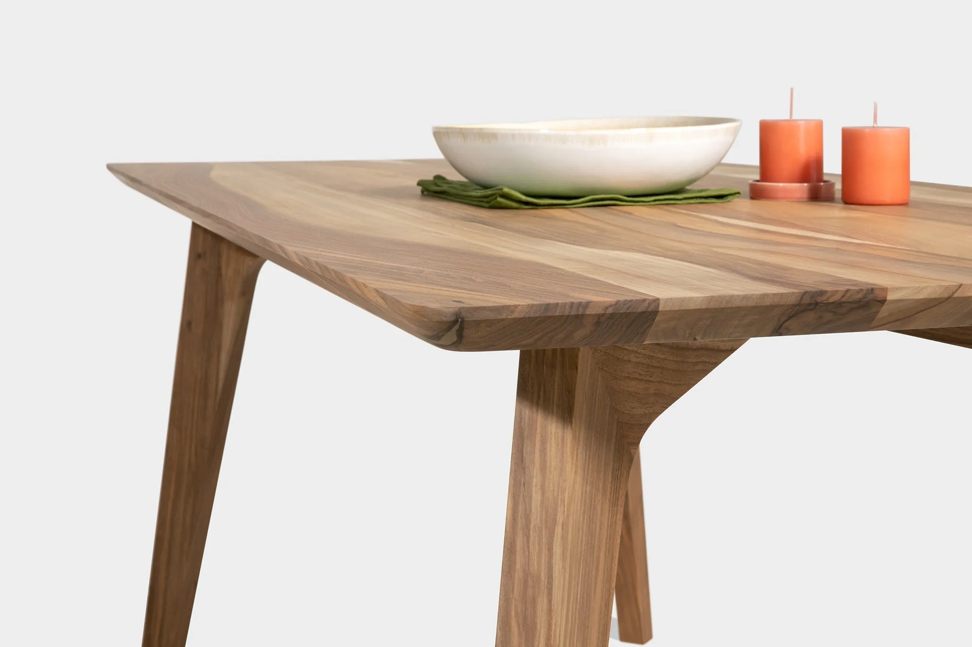 AMBER S | Walnut Dining Table