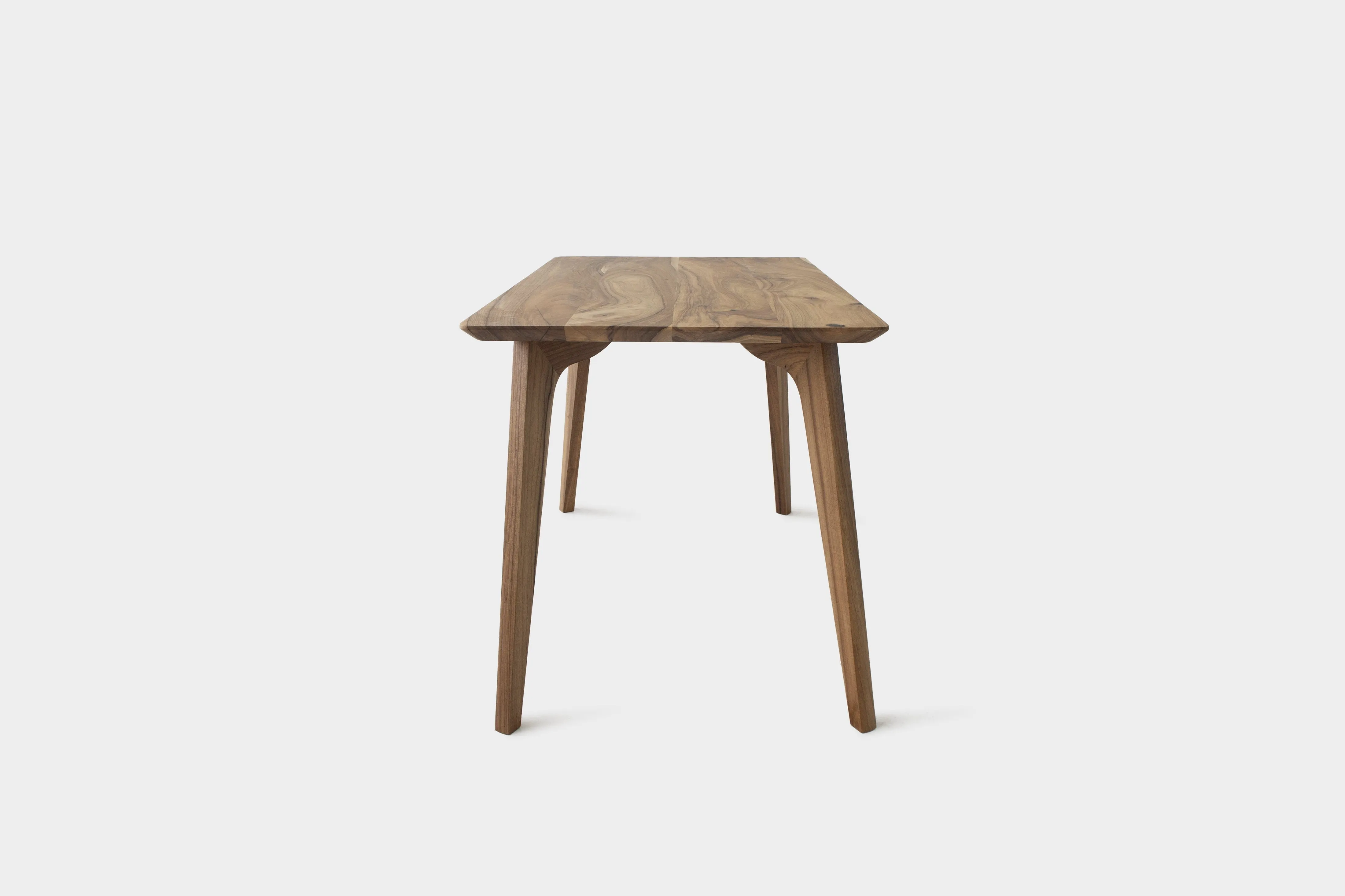 AMBER S | Walnut Dining Table