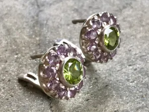 Amethyst Flower Earrings - Vintage Amethyst Earrings - Purple Flower Studs