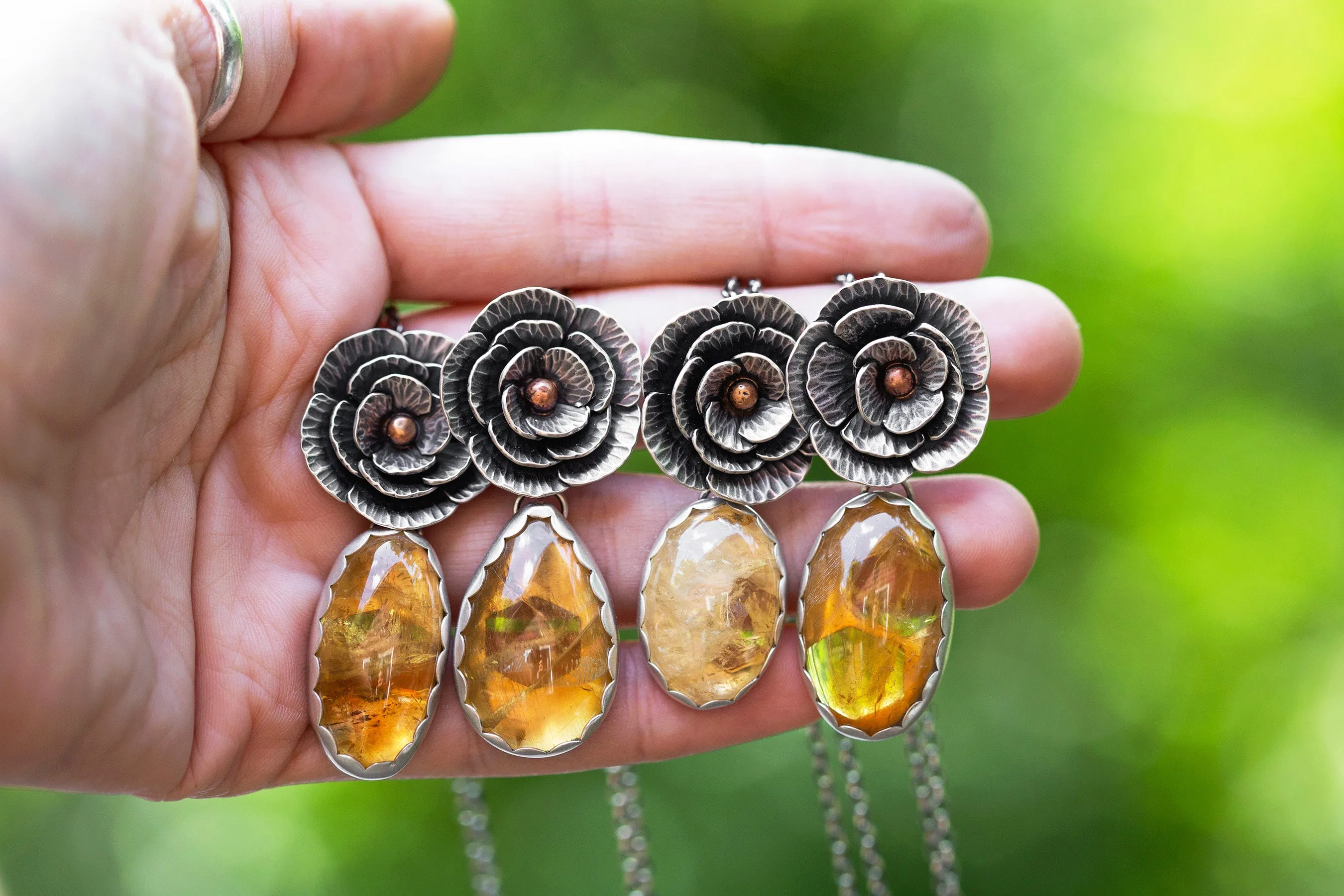 Bee Bloom Necklace | #1