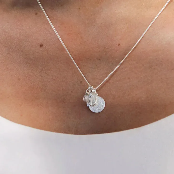 CLEAR QUARTZ GEMSTONE