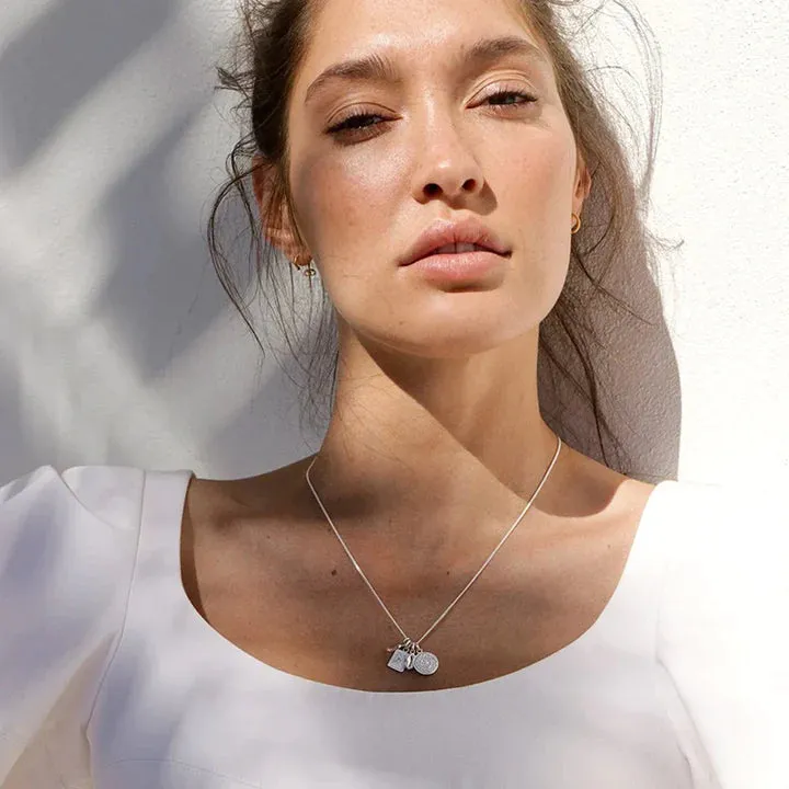 CLEAR QUARTZ GEMSTONE