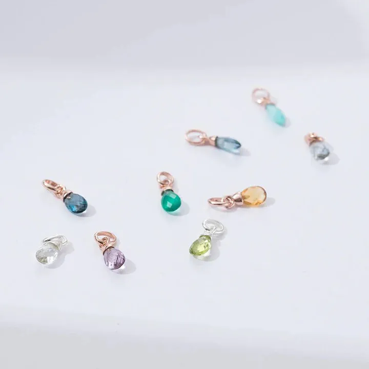 CLEAR QUARTZ GEMSTONE