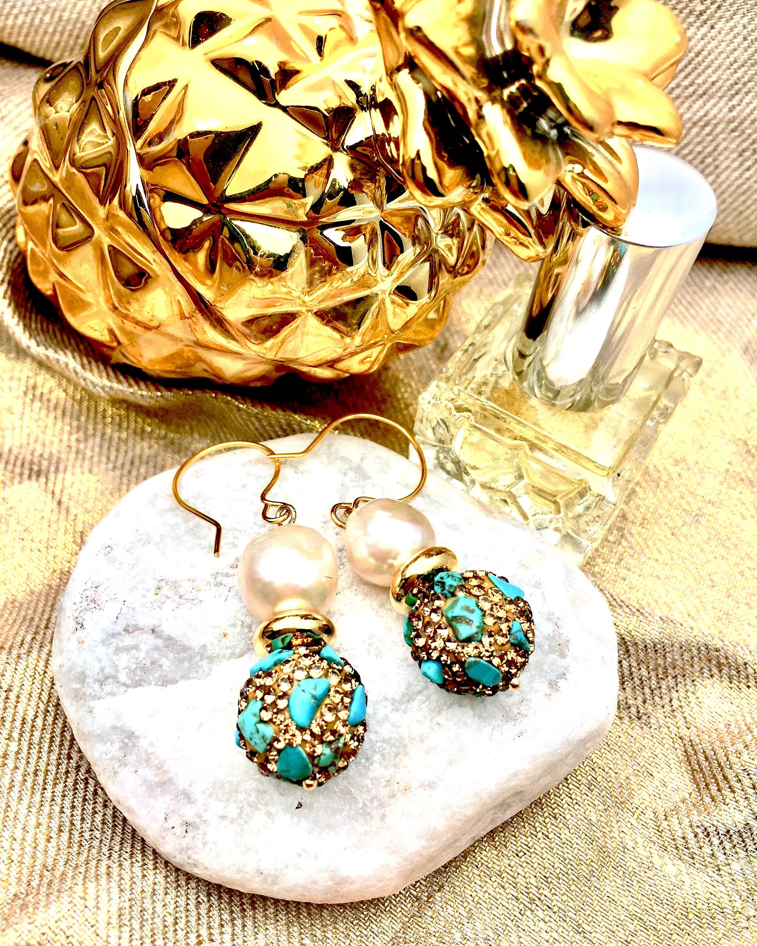 Freshwater Pearl With Rhinestone Turquoise Hook Earrings CE020