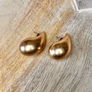 LYRA matt metal teardrop stud earrings