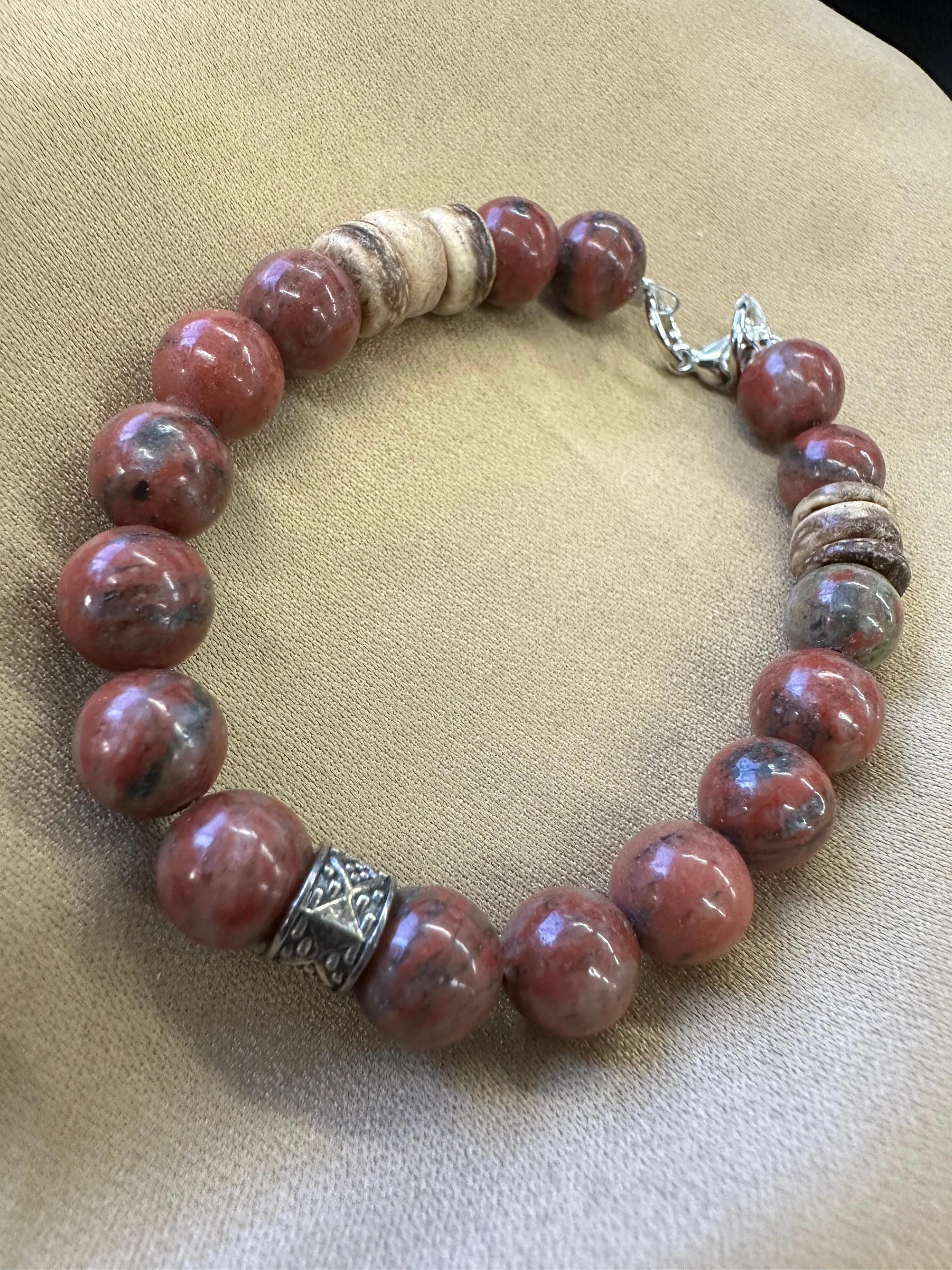 Men’s quartz bracelet