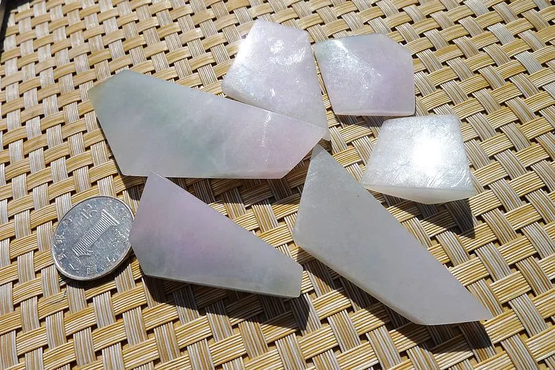Natural Jade Rough Jadeite Raw 108g