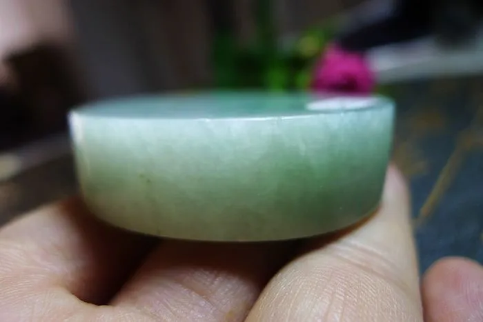 Natural Jade Rough Jadeite Raw (111g,5.3X5.3X1.45cm)