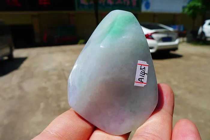 Natural Jade Rough Jadeite Raw (130g,6.8X4.9X2.9cm)
