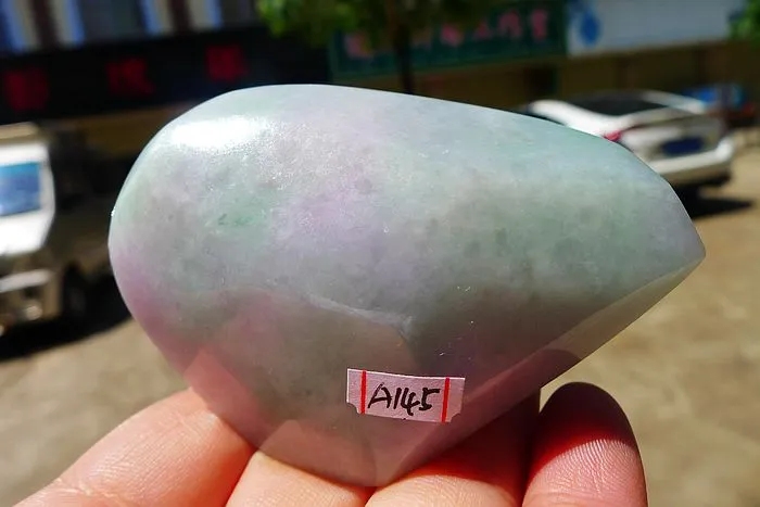 Natural Jade Rough Jadeite Raw (130g,6.8X4.9X2.9cm)
