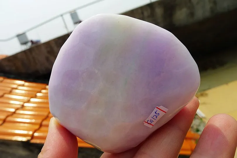 Natural Jade Rough Jadeite Raw (189g,6.8X6.1X2.5cm)
