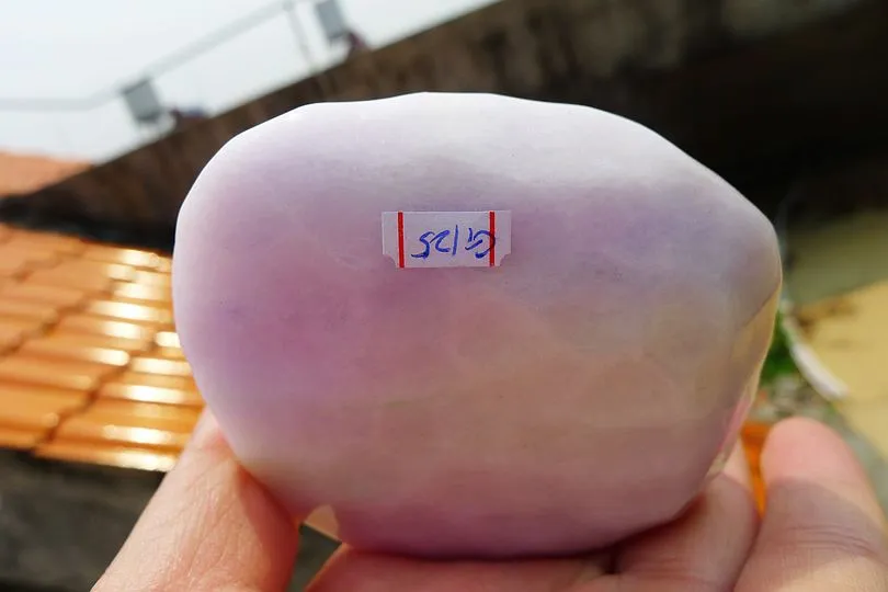 Natural Jade Rough Jadeite Raw (189g,6.8X6.1X2.5cm)