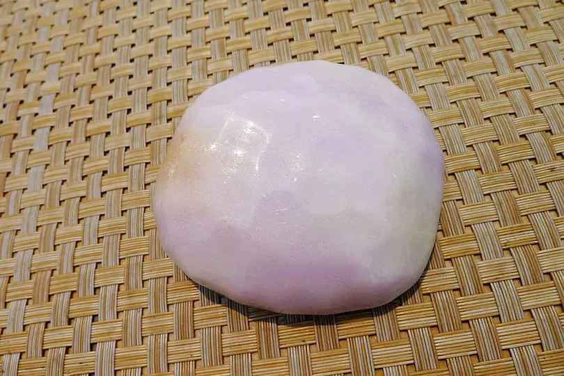 Natural Jade Rough Jadeite Raw (189g,6.8X6.1X2.5cm)