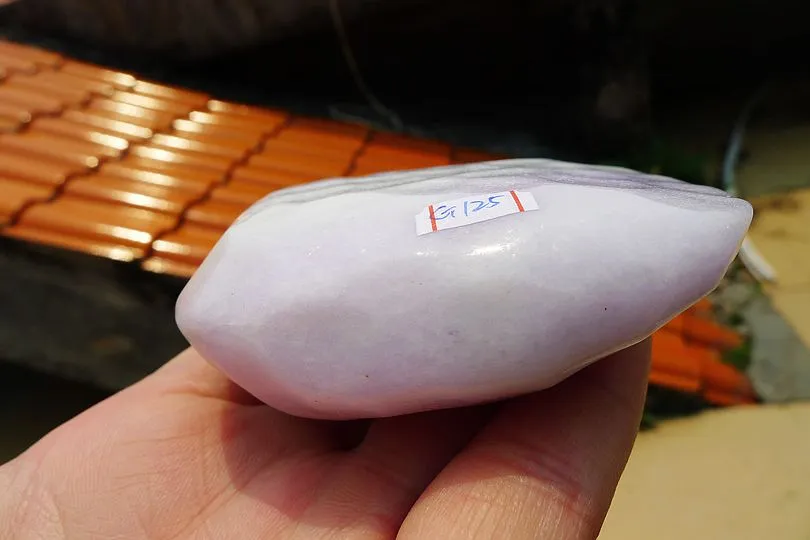Natural Jade Rough Jadeite Raw (189g,6.8X6.1X2.5cm)