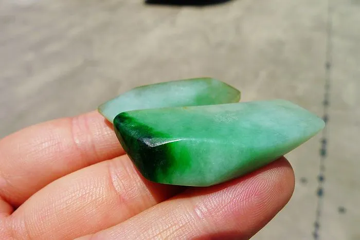 Natural Jade Rough Jadeite Raw 19g