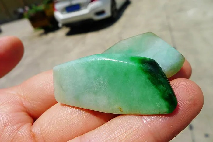Natural Jade Rough Jadeite Raw 19g