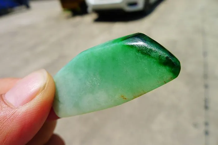 Natural Jade Rough Jadeite Raw 19g