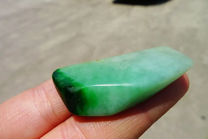 Natural Jade Rough Jadeite Raw 19g