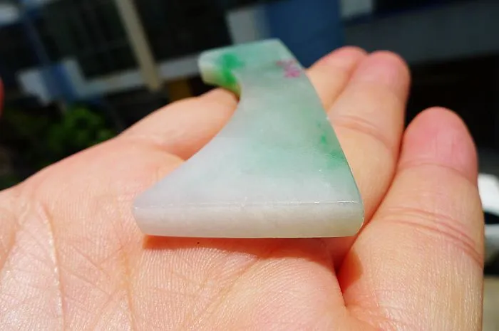 Natural Jade Rough Jadeite Raw (25g,7.1X2.7X0.63cm)