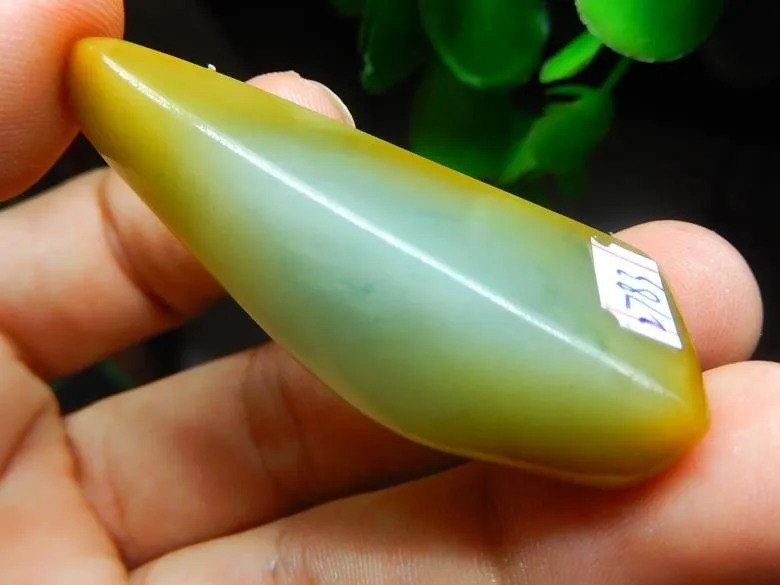 Natural Jade Rough Jadeite Raw (27g, 52X22X15mm)