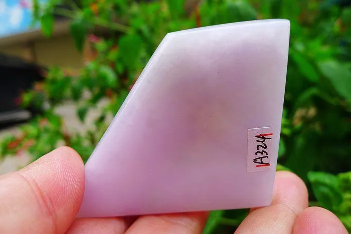 Natural Jade Rough Jadeite Raw (49g,4.8X5.7X0.7cm)