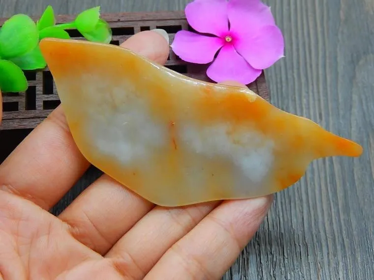 Natural Jade Rough Jadeite Raw (51g, 91X36X14mm)