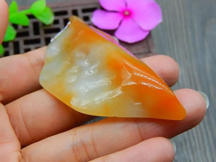 Natural Jade Rough Jadeite Raw (51g, 91X36X14mm)