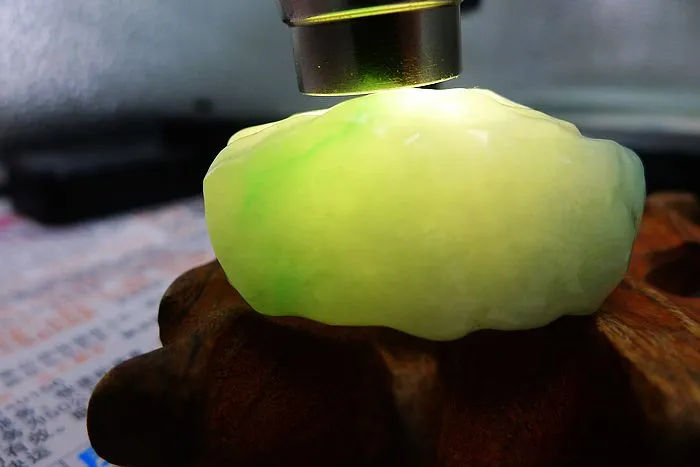 Natural Jade Rough Jadeite Raw (59g,5.1X3.1X1.9cm)
