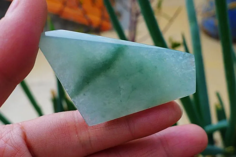 Natural Jade Rough Jadeite Raw 70.5g