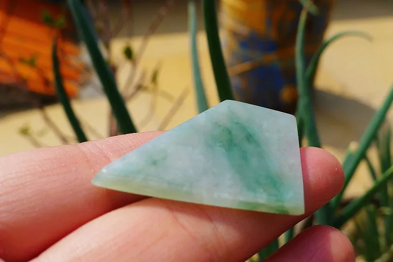 Natural Jade Rough Jadeite Raw 70.5g
