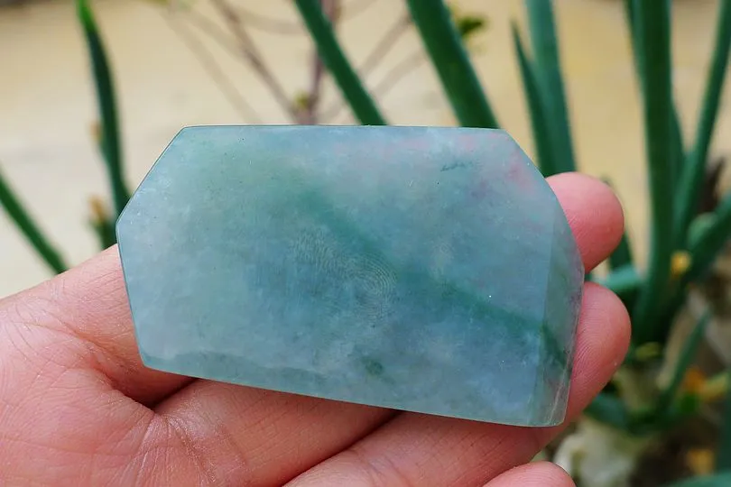 Natural Jade Rough Jadeite Raw 70.5g