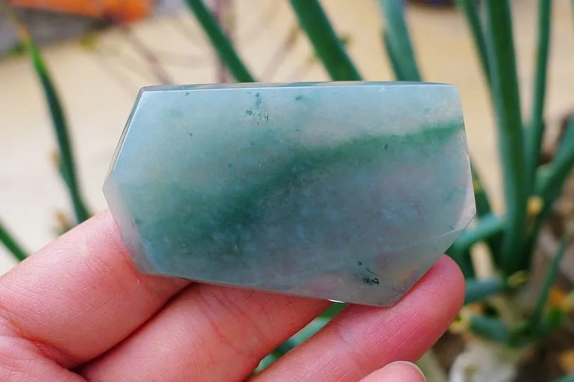 Natural Jade Rough Jadeite Raw 70.5g