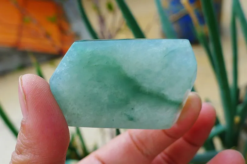 Natural Jade Rough Jadeite Raw 70.5g