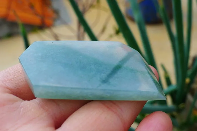 Natural Jade Rough Jadeite Raw 70.5g