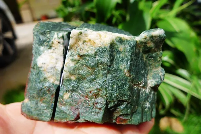 Natural Jade Rough Jadeite Raw 725g