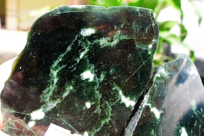 Natural Jade Rough Jadeite Raw 725g