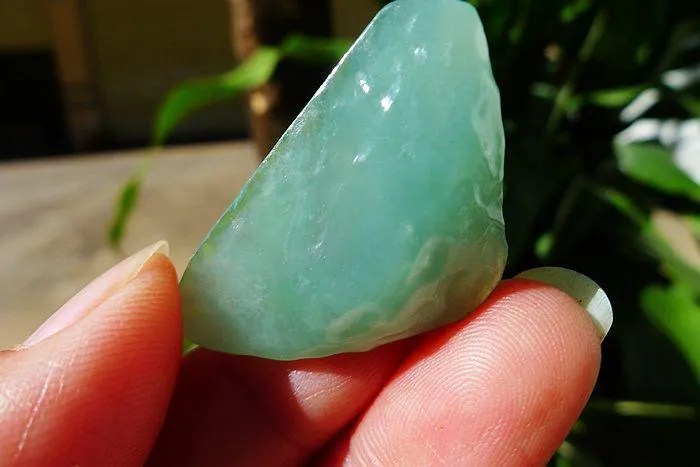 Natural Jade Rough Jadeite Raw (7.6g,3.5X2.2X0.8cm)