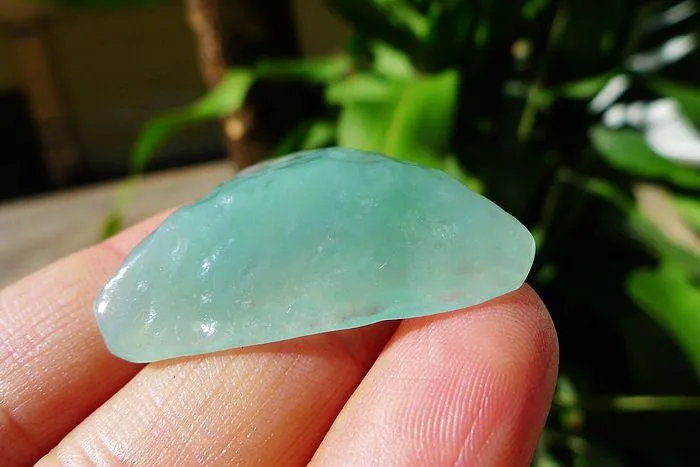 Natural Jade Rough Jadeite Raw (7.6g,3.5X2.2X0.8cm)