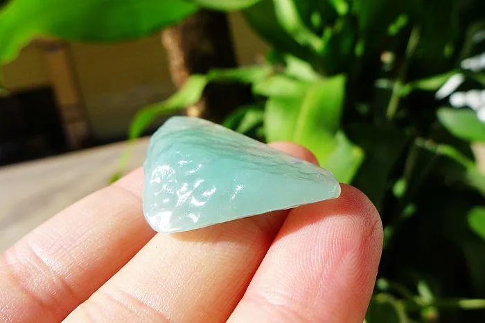 Natural Jade Rough Jadeite Raw (7.6g,3.5X2.2X0.8cm)