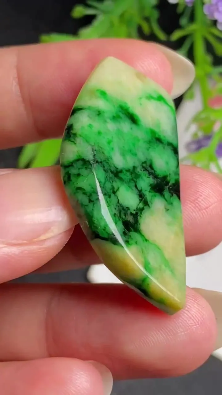 Natural Jade Rough Jadeite Raw (7g,37X18X3.6mm)-A5089