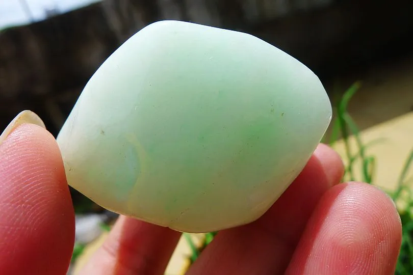 Natural Jade Rough Jadeite Raw (85g,4.3X4X2.7cm)