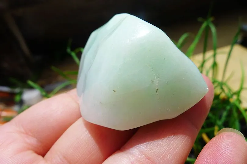 Natural Jade Rough Jadeite Raw (85g,4.3X4X2.7cm)