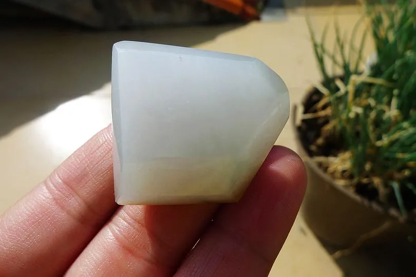 Natural Jade Rough Jadeite Raw S-61g